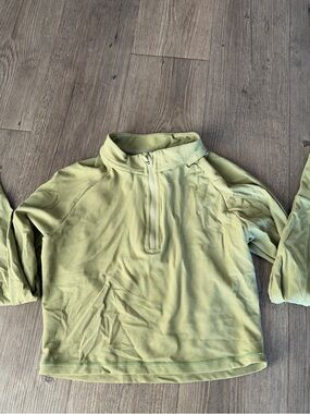 Paragon Light Green Quarter-Zip Pullover Top